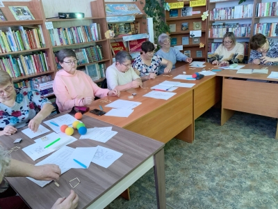 Позитив с плюсом! Современные формы работы Мазунинской библиотеки Фотография к материалу: Позитив с плюсом! Современные формы работы Мазунинской библиотеки