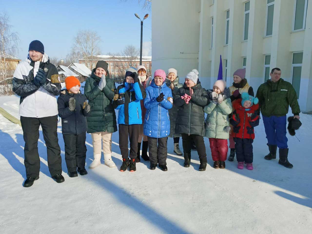 НОВОСТИ - В «Зарнице» вся моя семья: папа, мама, дед, бабуся, я